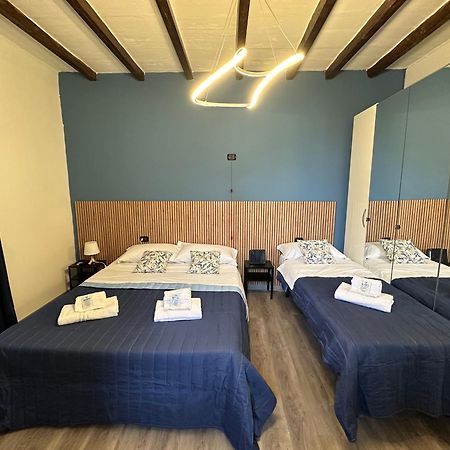 Appartement Aosta 3 à Parme Extérieur photo