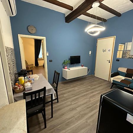 Appartement Aosta 3 à Parme Extérieur photo