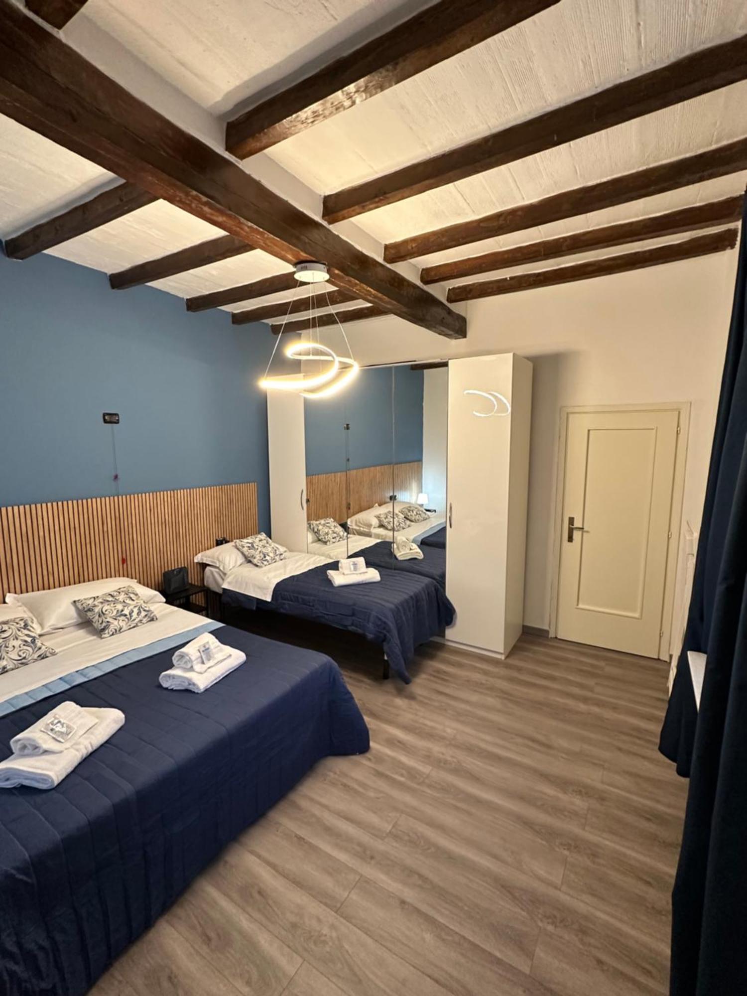 Appartement Aosta 3 à Parme Extérieur photo