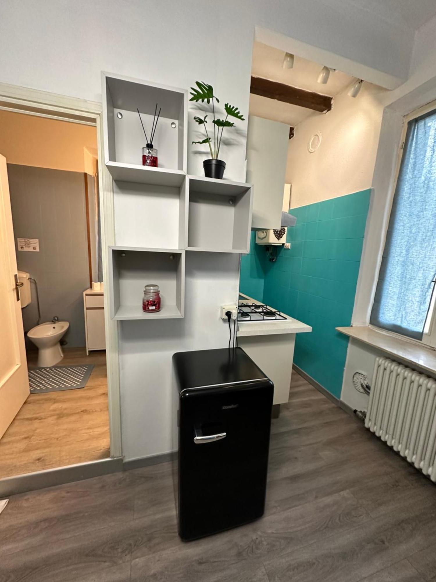 Appartement Aosta 3 à Parme Extérieur photo